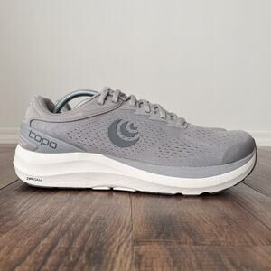 Topo Athletic Phantom 3 Road Running Shoe Sneaker ** no insoles ** Size 11 Grey